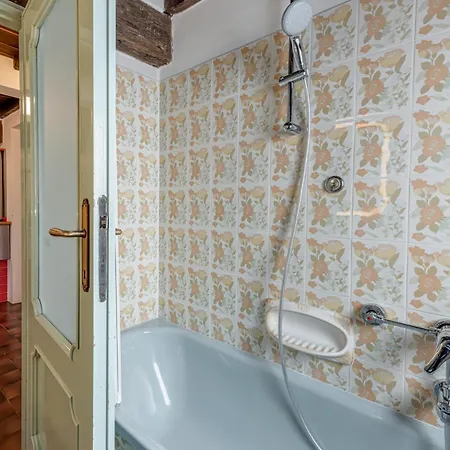 Apartament Calzaiuoli 10 - Boutique