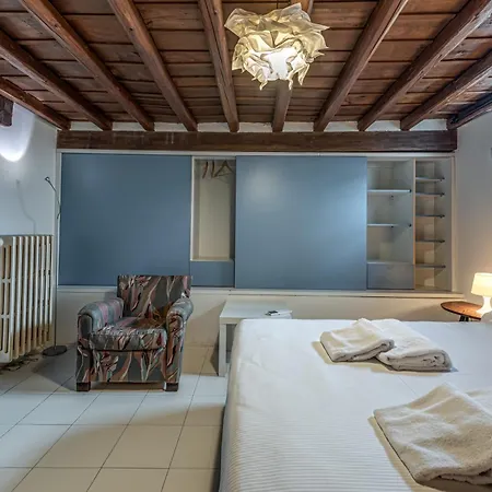 Calzaiuoli 10 - Boutique Apartament *